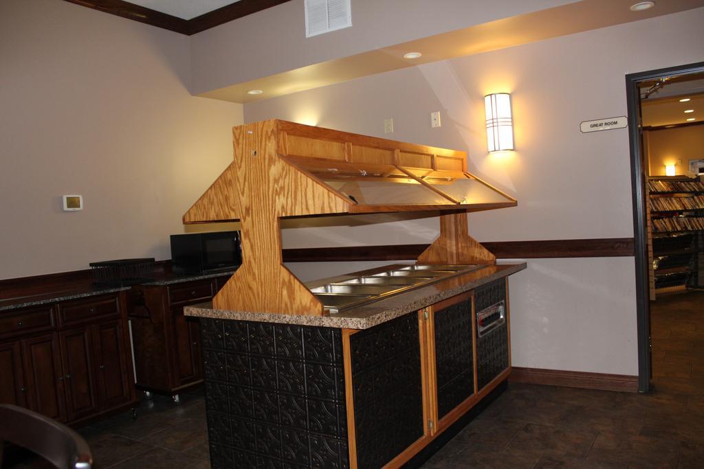 Bell'S Extended Stay And Suites Saint Robert Esterno foto