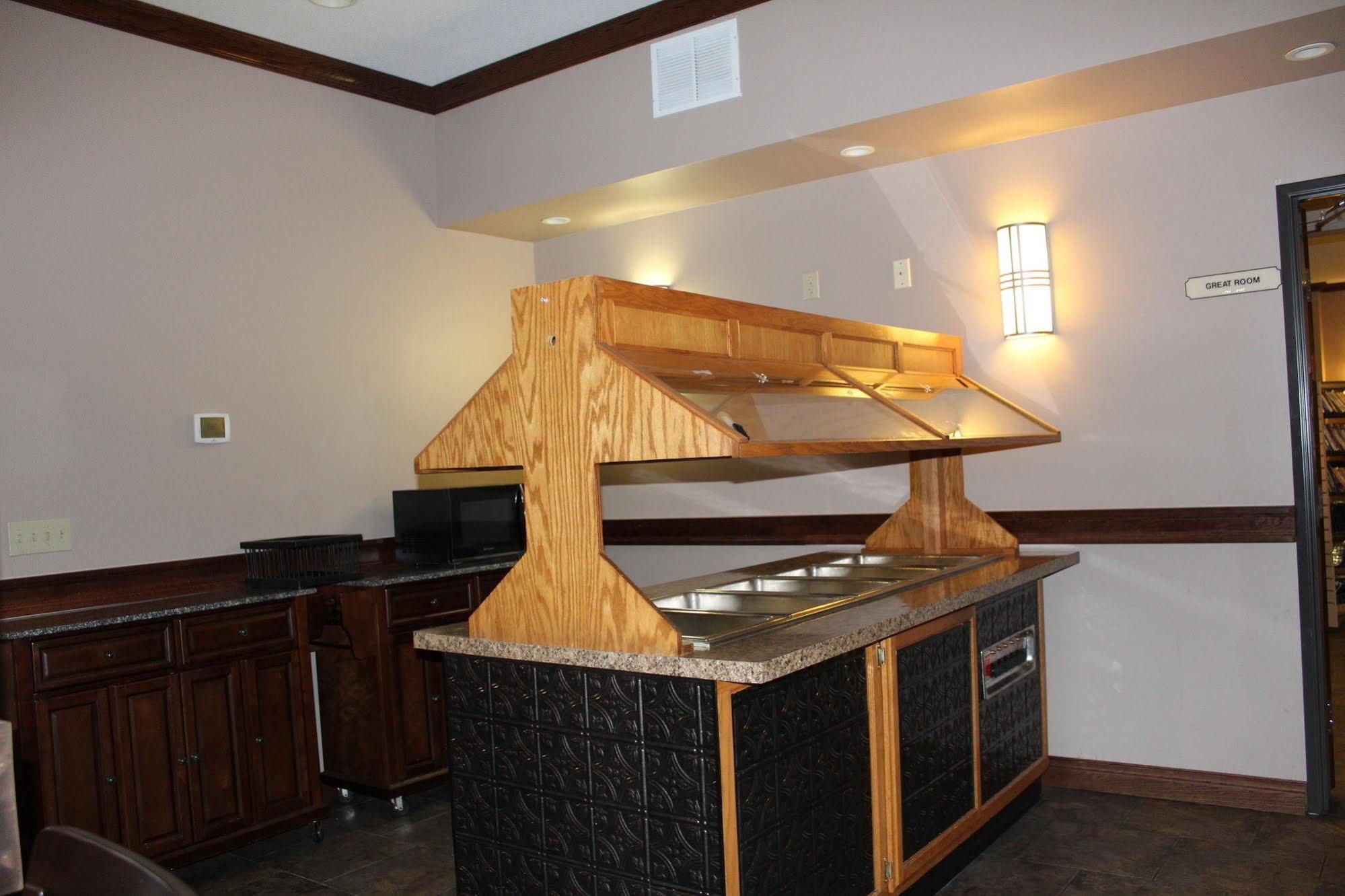 Bell'S Extended Stay And Suites Saint Robert Esterno foto