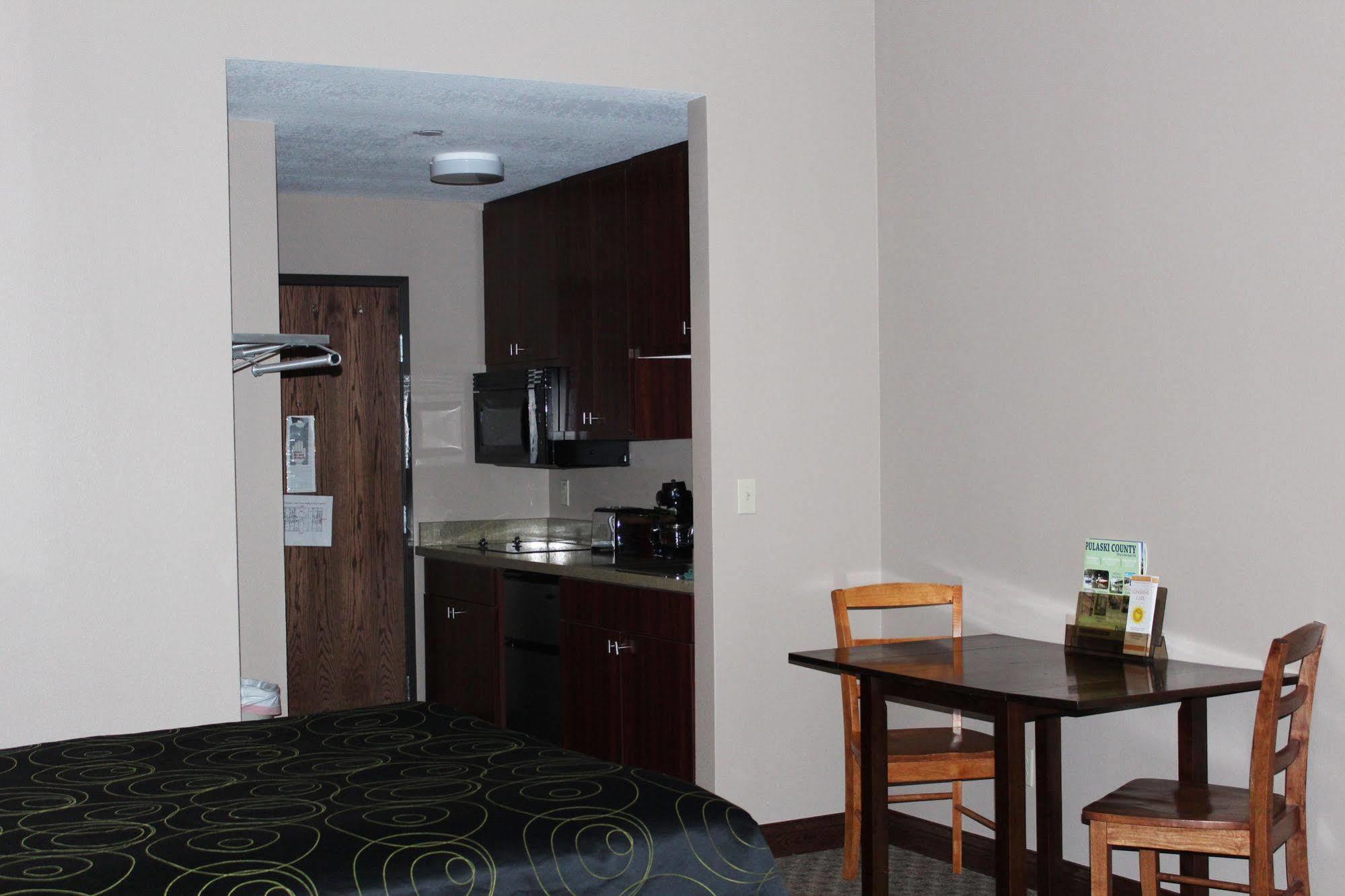 Bell'S Extended Stay And Suites Saint Robert Esterno foto